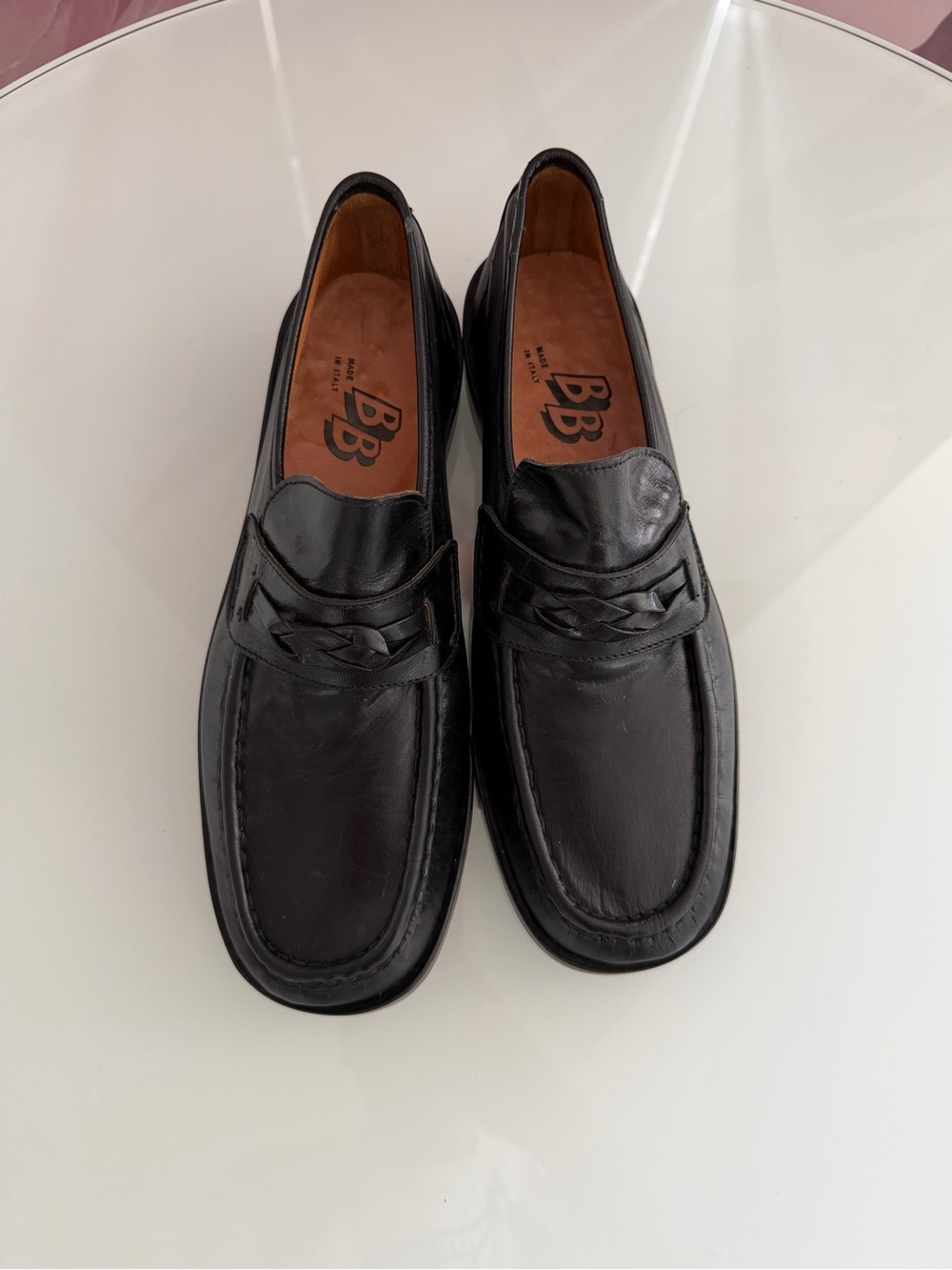 Men’s Vintage Florsheim Black Leather Penny Loafers Made in Italy